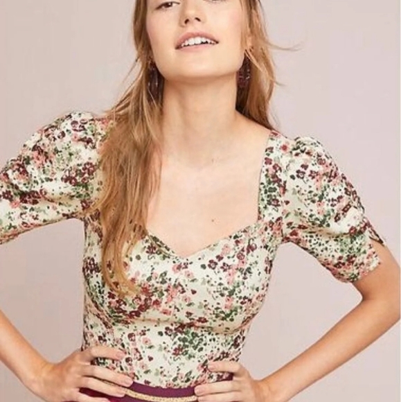 Anthropologie Tops - Maeve 10 Alchemy top floral puff sleeves